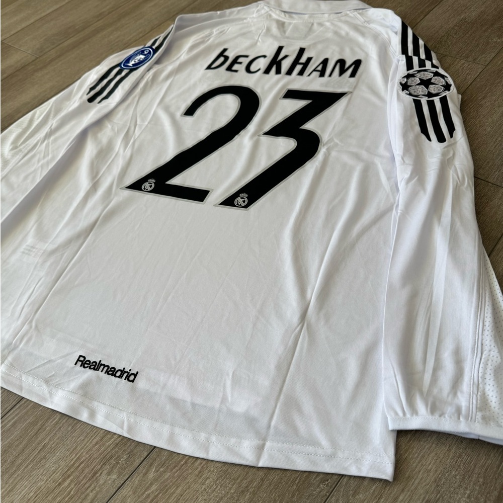 Real Madrid 2005/06 Retro Beckham 23 - Picture 3 of 6